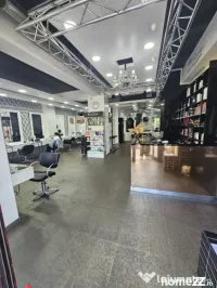 Spațiu comercial modernizat, 80 mp, de vânzare în Brazda 