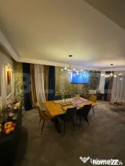 Casă cu 6 camere si piscina, Cartier Primaverii Moara 