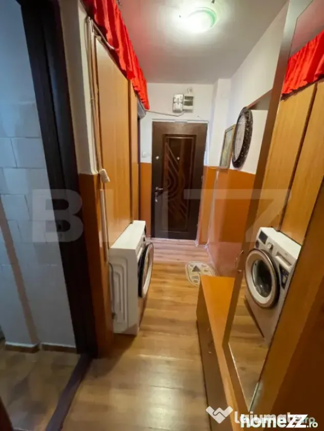 Apartament 3 camere semidecomandat, 49.70 mp, etaj 3, zona C