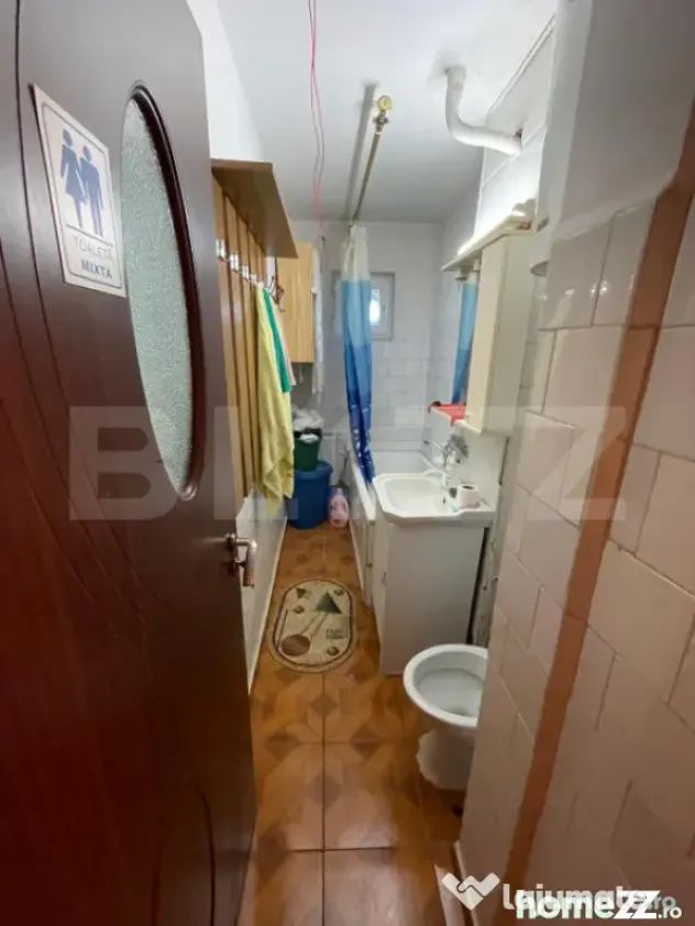 Apartament 3 camere semidecomandat, 49.70 mp, etaj 3, zona C