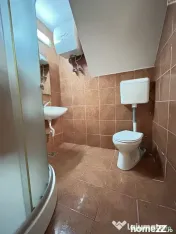 Casa P+1 ideala pentru 2 familii sau pentru inchiriere ??... 