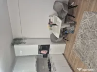 Inchiriez apartament doua camere, 6 minute metrou Dimitrie Leonida 