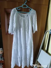 De vânzare rochie noua