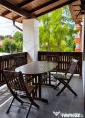 Pensiune renovata in Busteni, 14 camere, teren 900 mp, zona 