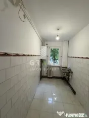 2 camere | Balcon | Baie cu geam | Etaj 1/4 | Minerva–Măn 
