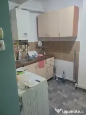 Garsoniera Ostrovului, et 1, microcentrala, stare foarte buna 