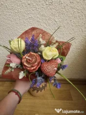 Buchete cu flori din ceara de soia 