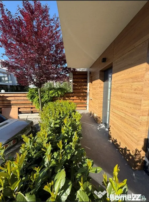 Casa individuala P+2E | 185 mp utili | Curte proprie | Chitila padure