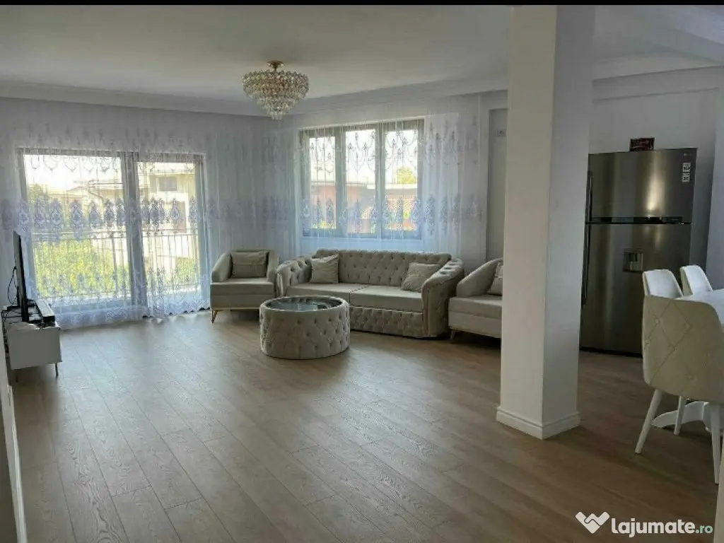 Apartament De Lux Cu 3 Camere Decomandate Zona Burdujeni - Cuza Voda 3