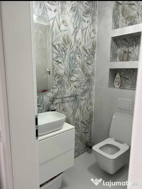Apartament De Lux Cu 3 Camere Decomandate Zona Burdujeni - Cuza Voda 3