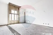 Apartament spatios de vanzare in Palatul Neuman, ultracen... 