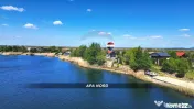 DOMENIU DE LUX DE VANZARE IN APA NORD cu deschidere la lac