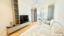 STUDIO l PRIMA l ONE LAKE CLUB l AVIATIEI