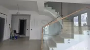 Vila Noua Curte 175 mp 