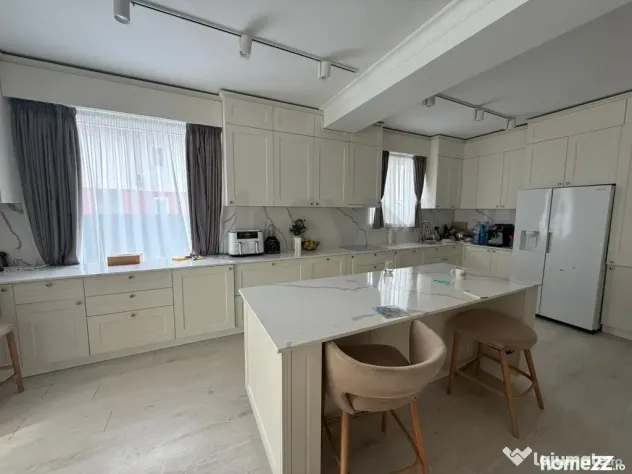 Pipera l American Village l Vila duplex 260 mp