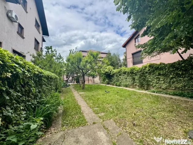 Vila Tip Boutique cu Curte Exclusiva de 200 MP l Bijuteri...