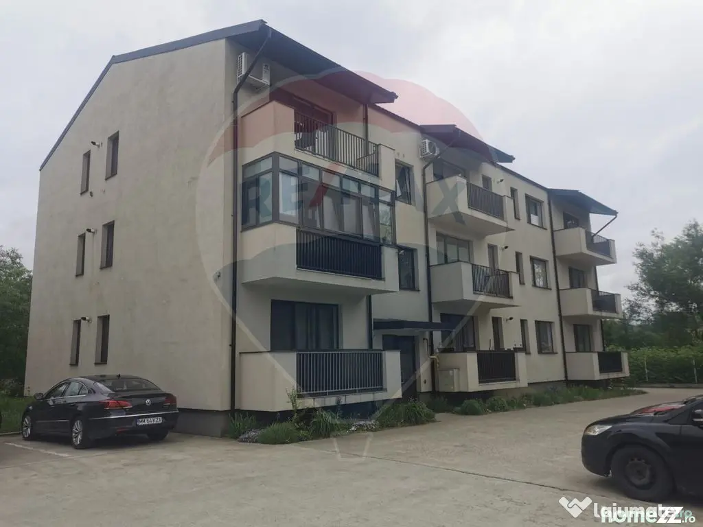 Apartament cu Parcare De Inchiriat