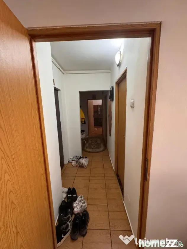 Vând apartament 3 camere Vitrometan