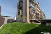 Apartament cu 200 mp TEREN - Mobilat si utilat -Metrou Berce 