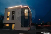 Pensiune cu 8 camere de vânzare 