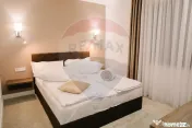 Pensiune cu 8 camere de vânzare 