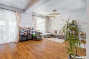 Casa Otopeni 4 camere, terasă extinsă + panouri solare