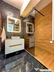3 camere decomandat bucatarie inchisa 79mp Grand Arena pa... 