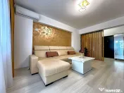 3 camere decomandat bucatarie inchisa 79mp Grand Arena pa... 
