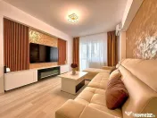 3 camere decomandat bucatarie inchisa 79mp Grand Arena pa... 