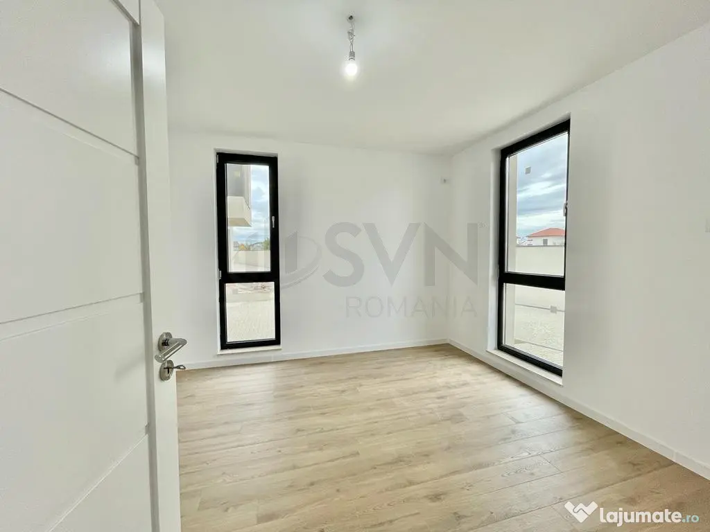 Casa cu 5 camere tip duplex