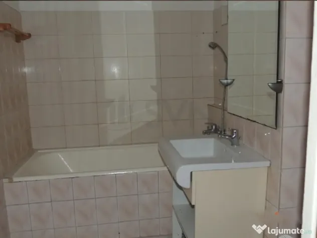 Apartament 3 Camere de Pantelimon Sector 2