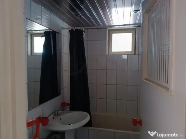 Apartament 2 Camere Titan Sector 3 De Vanzare