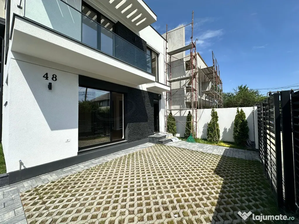 Vila Premium 5 Camere