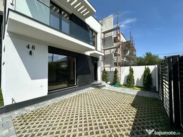 Vila Premium 5 Camere