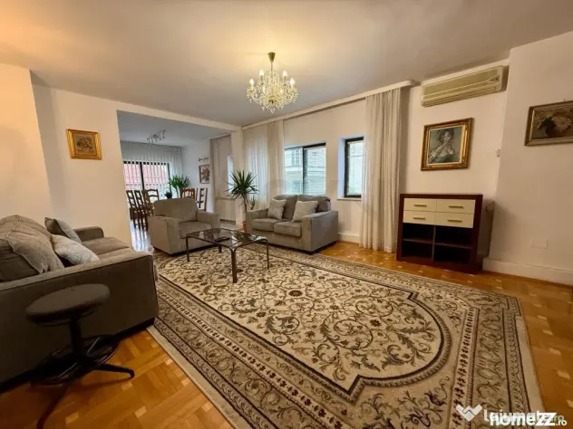 Apartament in vila Baneasa