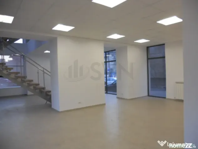 Spatiu showroom PARTER si MEZANIN
