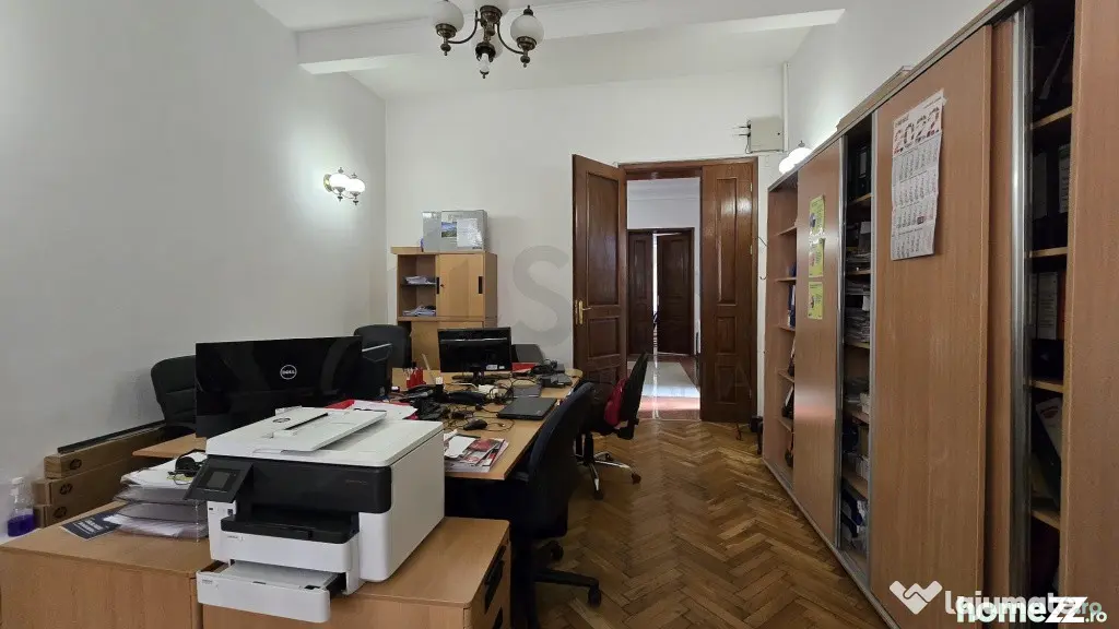 Spatiu comercial 5 camere birouri l Ultracentral