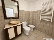 Spatiu in vila I De Inchiriat I Utilitati incluse I Piata...