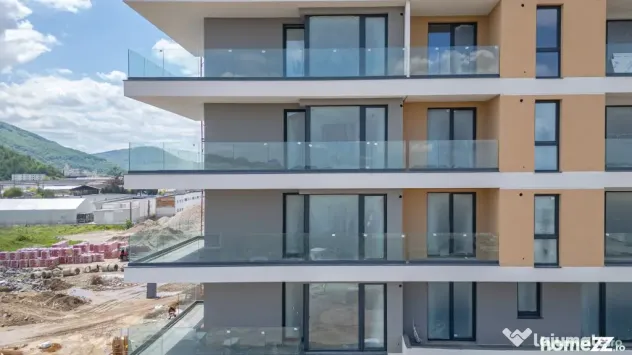 Vânzare Studio 43 mp | Balcon Generos | Predare Septembr...