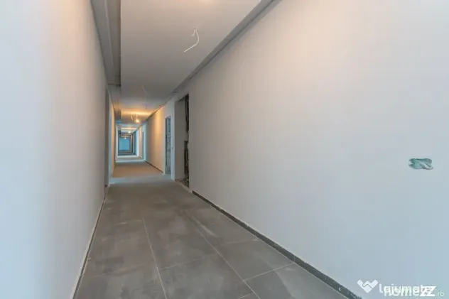 Vânzare Studio 43 mp | Balcon Generos | Predare Septembr...