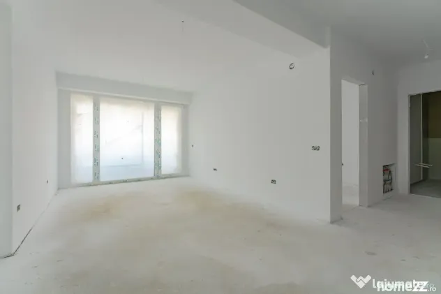 Vânzare Studio 43 mp | Balcon Generos | Predare Septembr...
