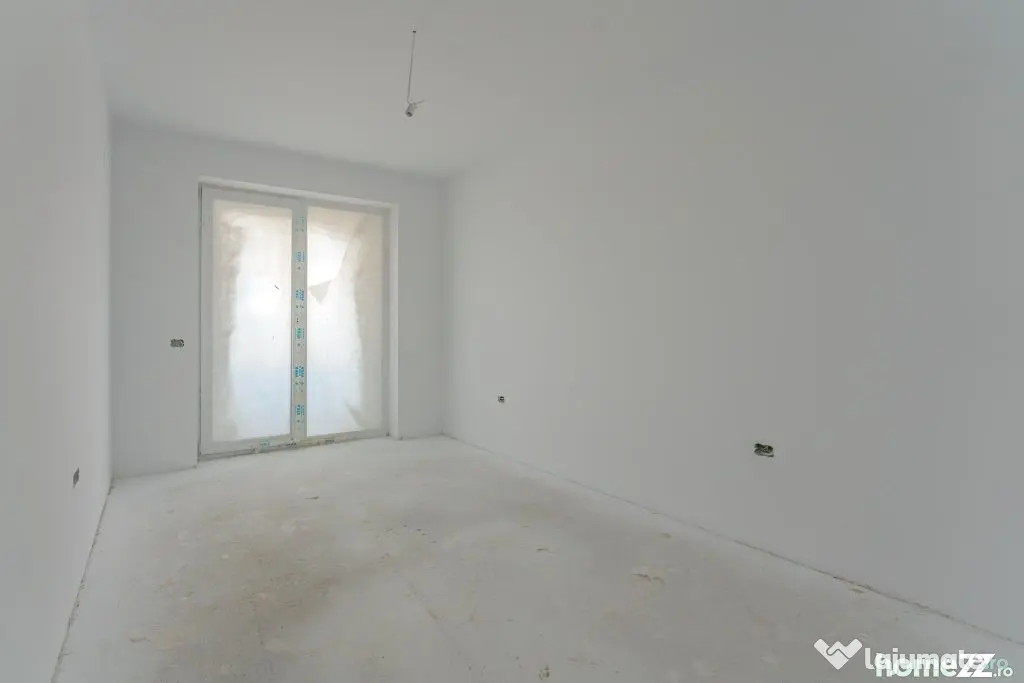 Vânzare Studio 43 mp | Balcon Generos | Predare Septembr...