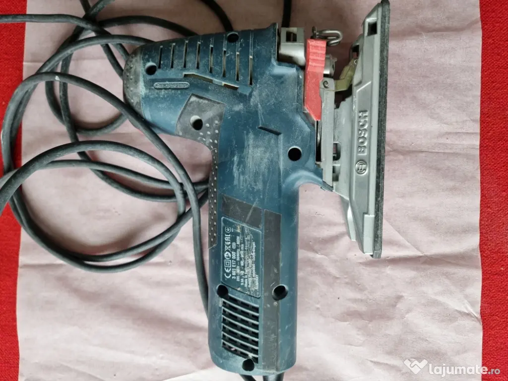 Fierastrau pendular Bosch GST 160 CE,șoricel
