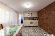Casă renovată 2022, 3 camere, 1034 mp teren, încălzire ?