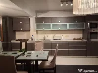 Apartament cu 2 camere,complet mobilat . 