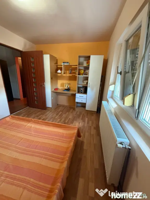 Apartament 3 camere, 66 mp, etaj 3/4, zona Filiasi