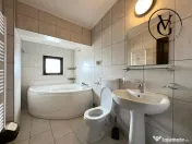 Apartament de închiriat în stil duplex - Zona CET - Termen