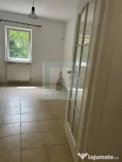 Apartament 3 camere - str. Privighetorii