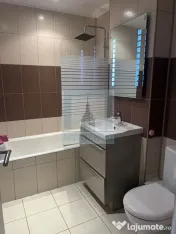 Apartament 3 camere - str. Privighetorii