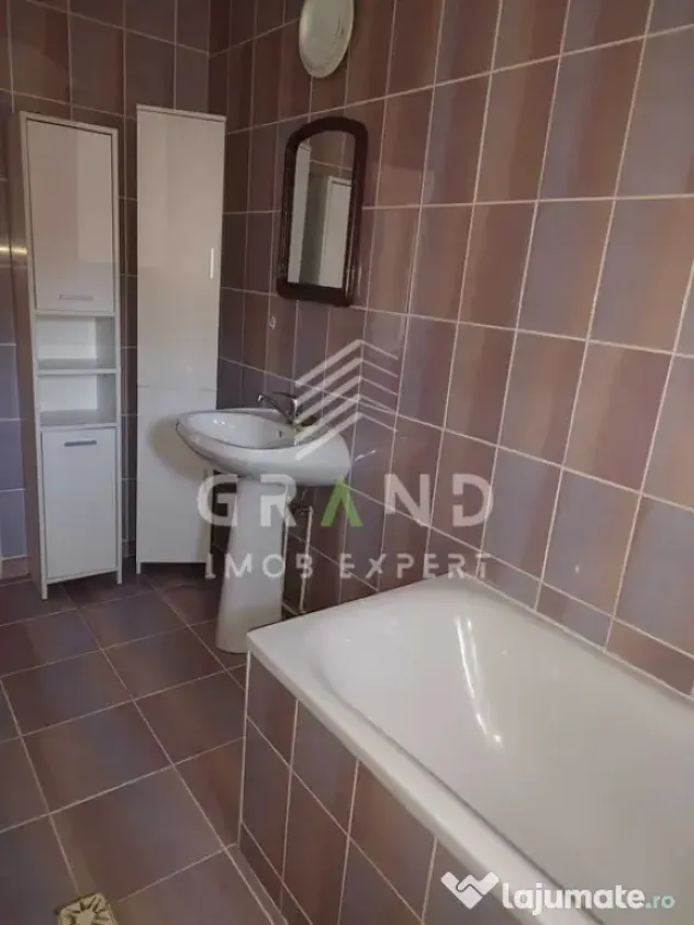 Casa individuală de închiriat | 3 camere | Curte | Terasă